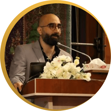 مجتبی شاهینی